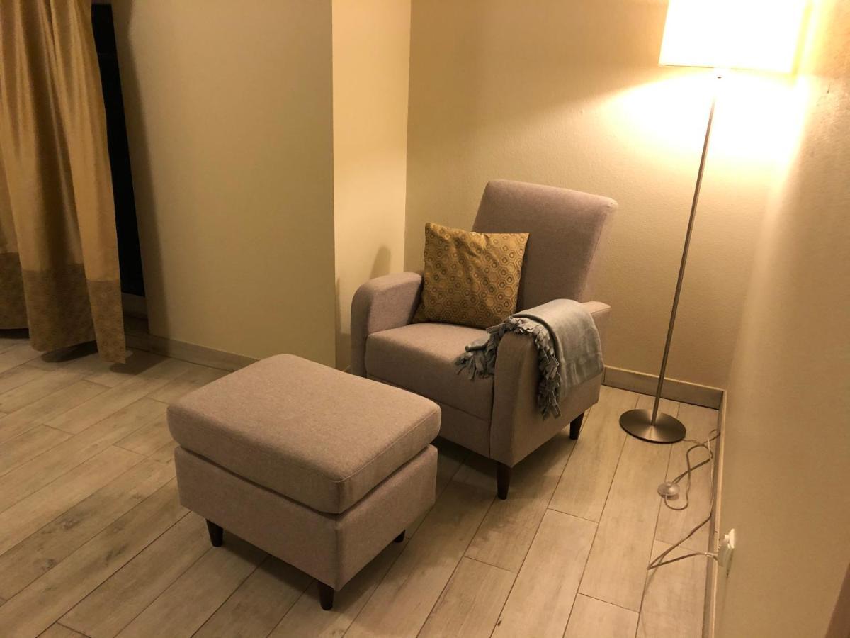 Atrakcyjny Apartament Czarna Gora Stronie Slaskie Bagian luar foto