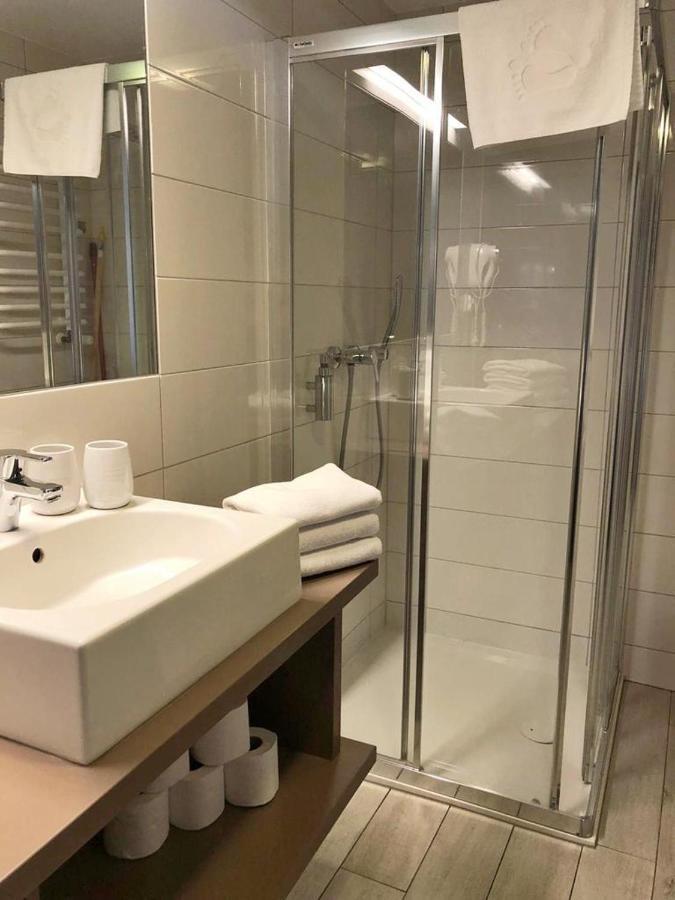 Atrakcyjny Apartament Czarna Gora Stronie Slaskie Bagian luar foto